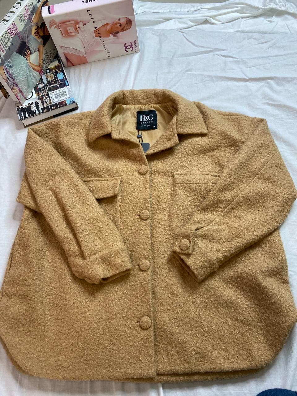 Beige Jacket joukh