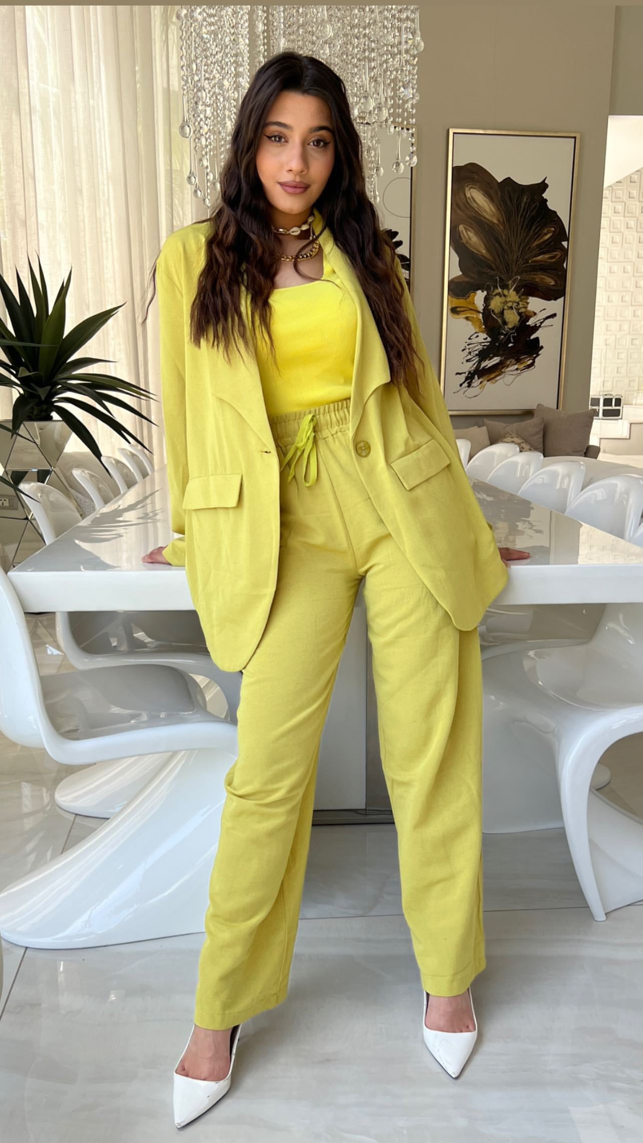 look yellow linen set