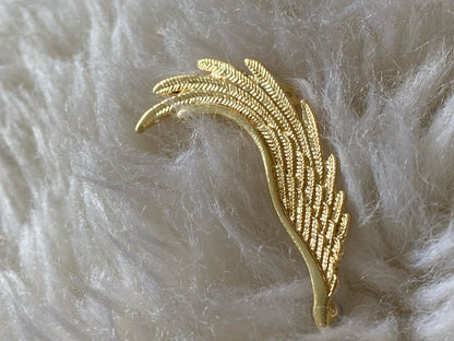 Gold Ear Cuff Upper